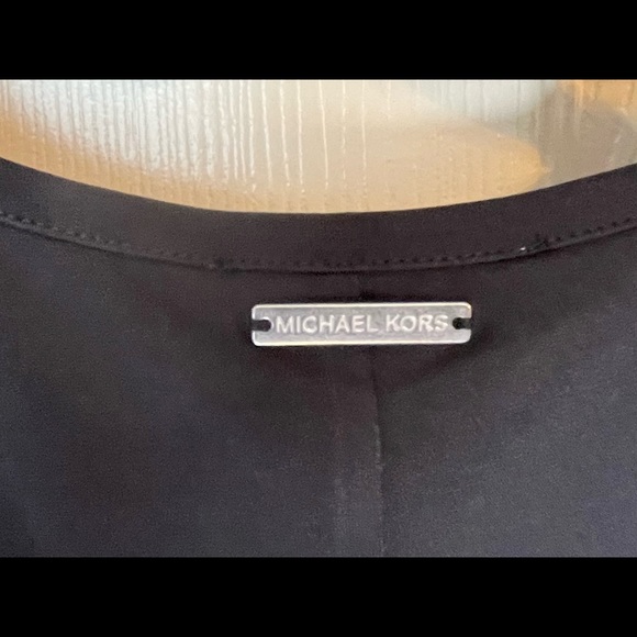 Michael Michael Kors crewneck dress with side tie waist + MK dust bag. - Picture 8 of 14